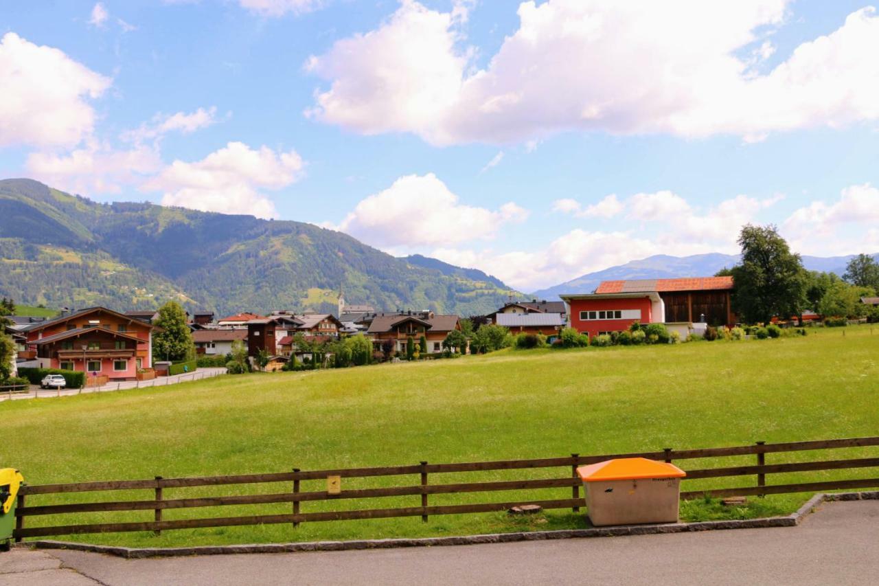 Green Wall Apartment Kaprun Exterior photo